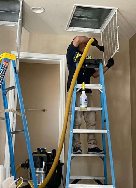 Dust and debris collection